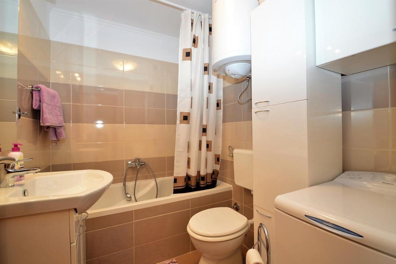 Apartment Hrasta Vrana  Экстерьер фото