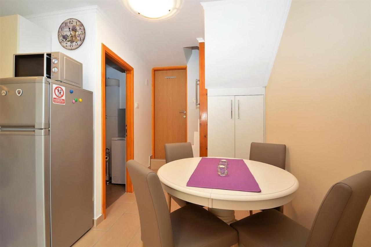 Apartment Hrasta Vrana  Экстерьер фото