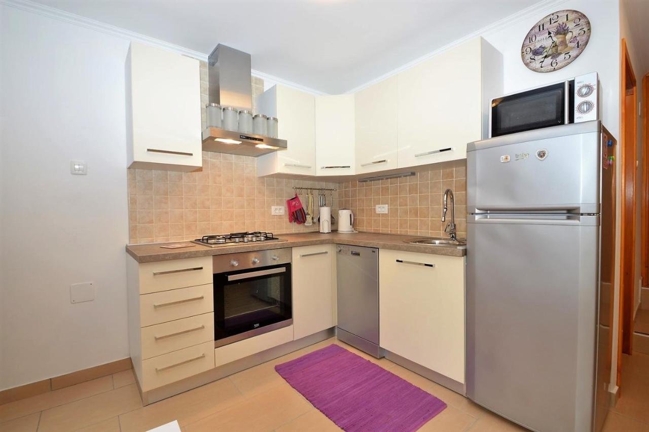 Apartment Hrasta Vrana  Экстерьер фото